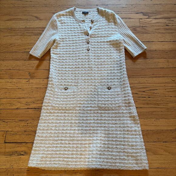 Chanel Button Neck Short Sleeve Ivory Knee Length Mini Dress FR 40 US 8 Knit